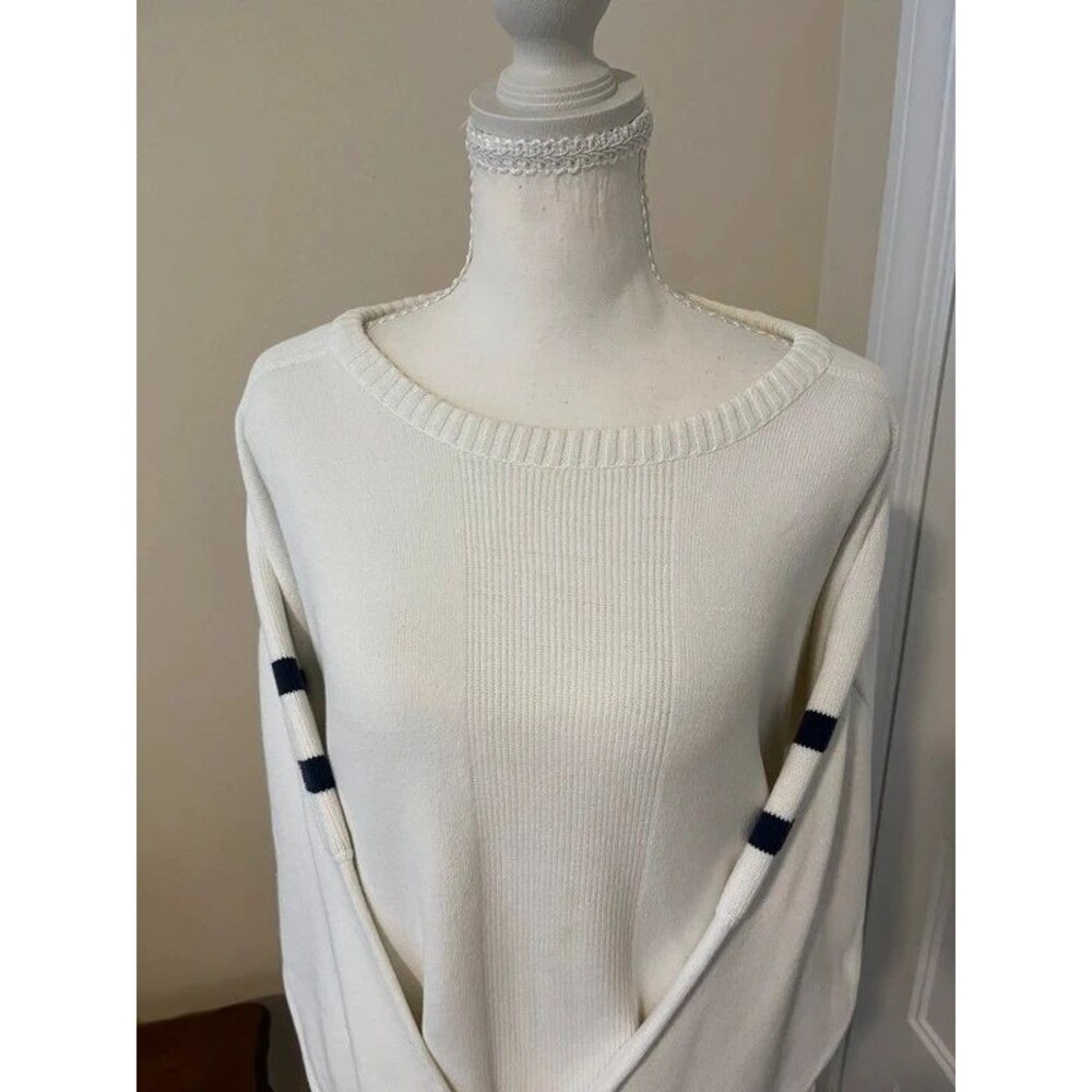 Christian Dior white sweater - Picture 2 of 10